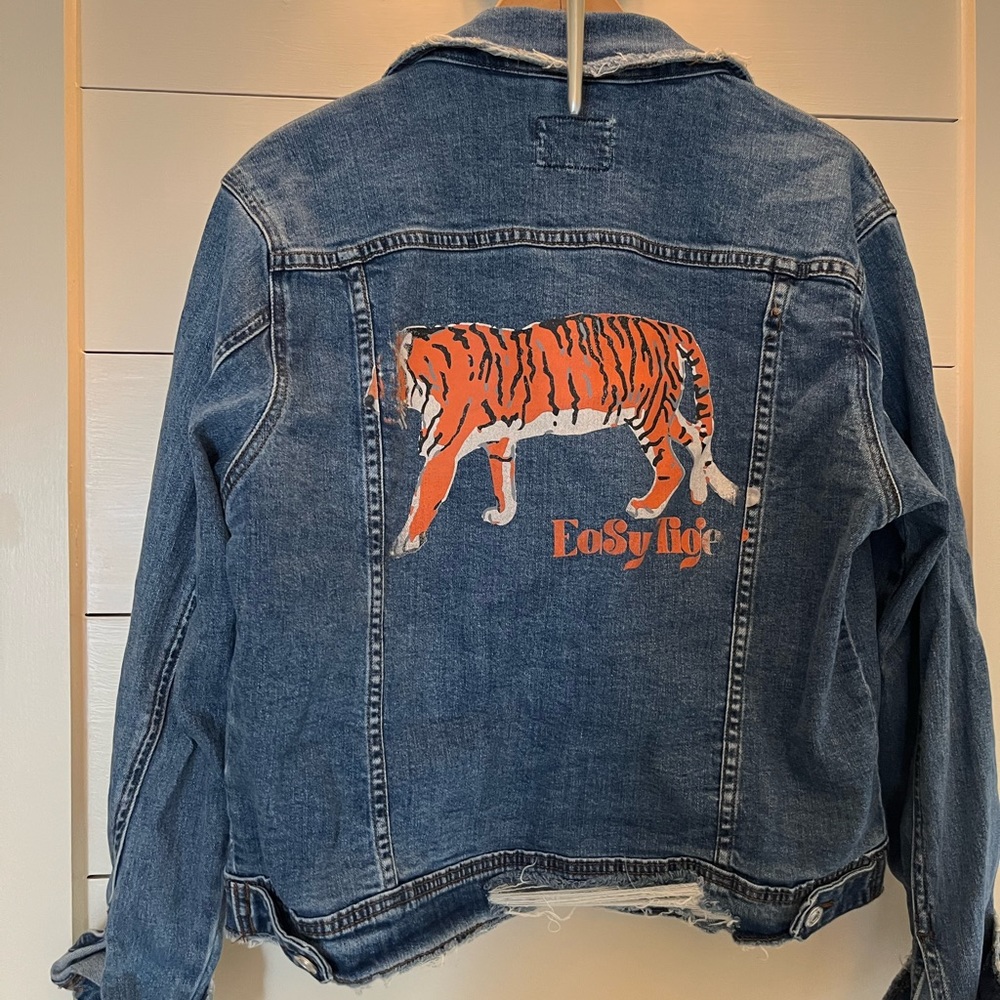 Judith March Denim Tiger Jacket 🐅